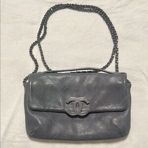 Vintage Chanel Gray Quilted Leather Shoulder Bag